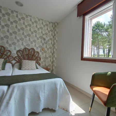 Rochas Hotel Entero